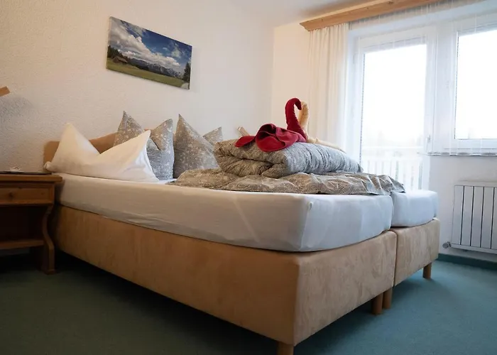 Irene * سيفيلد ان تيرول